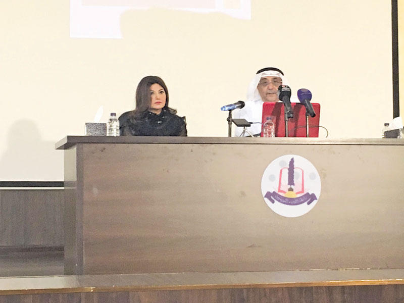 الهباد وأمين في المحاضرة