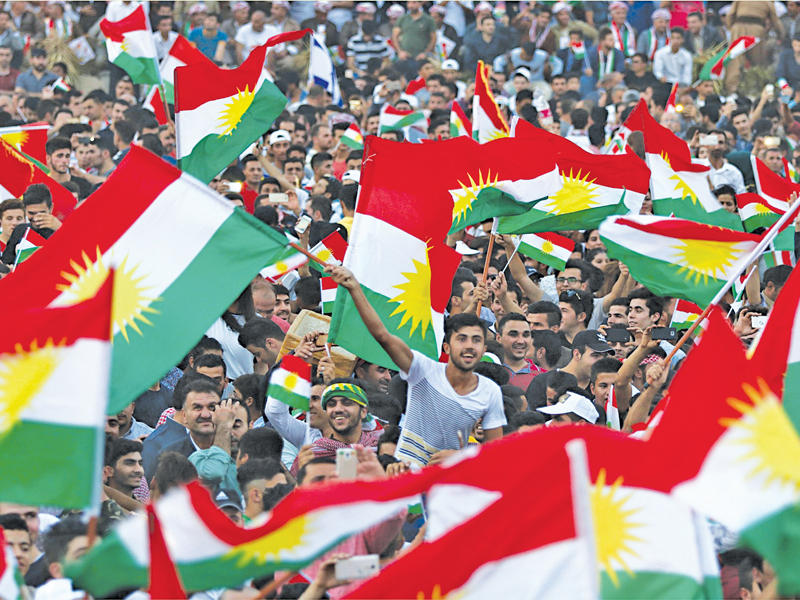 احتفالات كردية بالاستفتاء العام الماضي