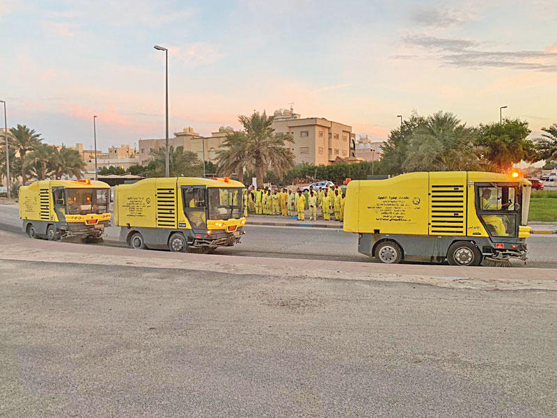 جانب من حملة تنظيف الشوارع