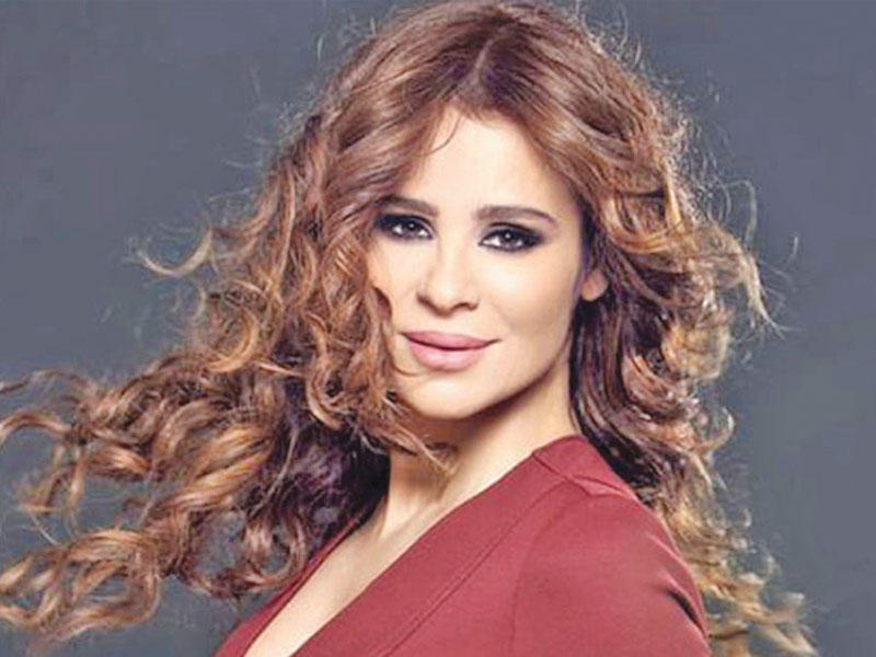 النجمة اللبنانية كارول سماحة