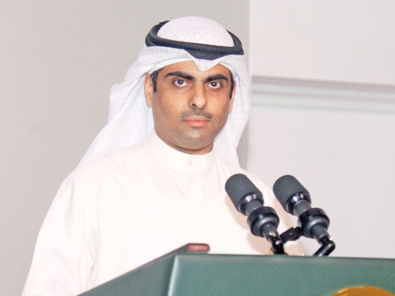 النائب رياض العدساني