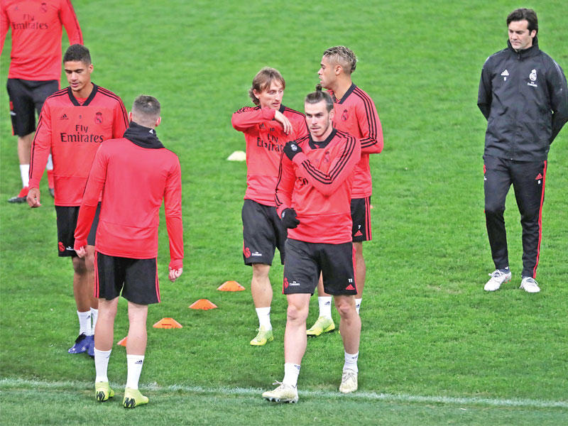 سولاري خلال تدريبات ريال مدريد