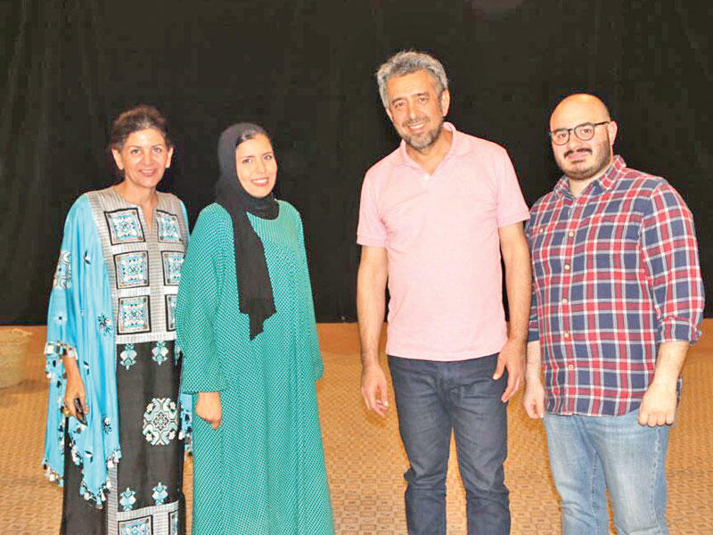 فريق عمل مسرحية « السبيليات» 