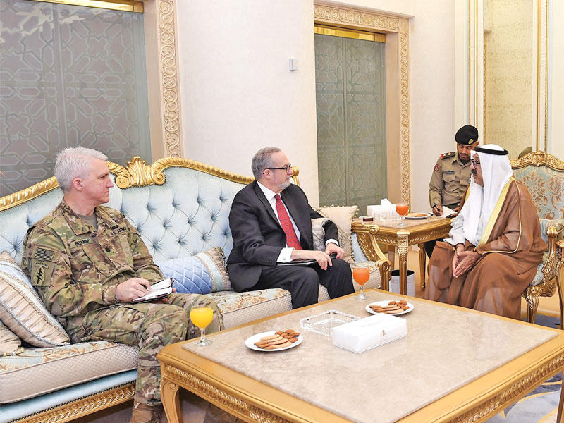  النائب الأول خلال اجتماعه مع السفير الأميركي وبيلكناب أمس