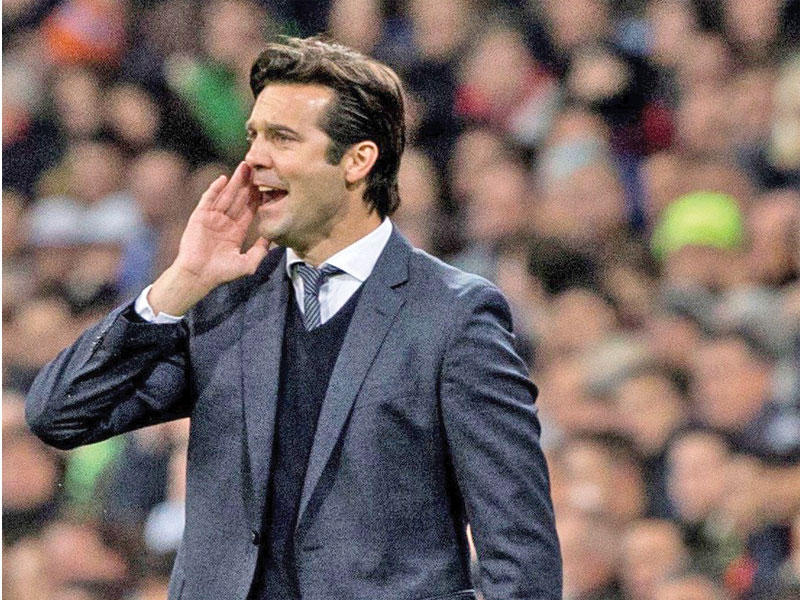 الأرجنتيني سانتياغو سولاري، المدير الفني لريال مدريد الإسباني