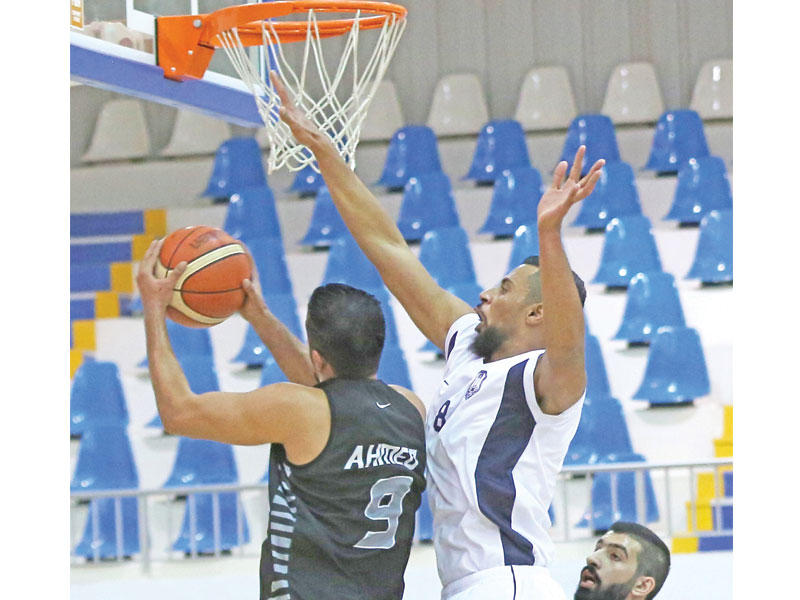 جانب من مباراة اليرموك والقرين في كرة السلة (تصوير جورج رجي)