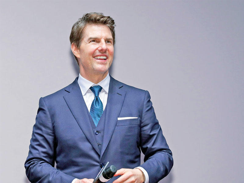 النجم توم كروز