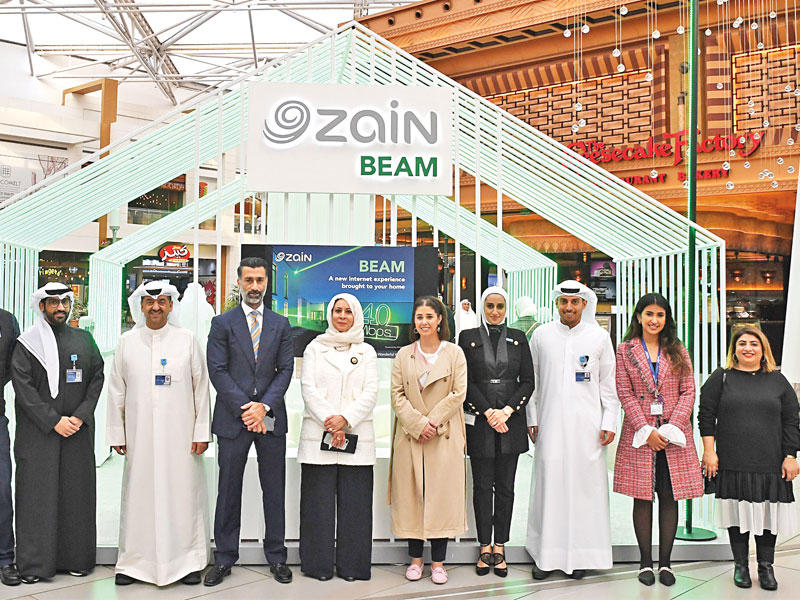 الروضان تتوسط الإدارة التنفيذية 