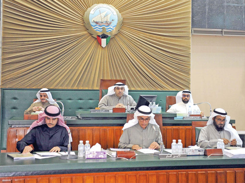 جلسة المجلس البلدي أمس