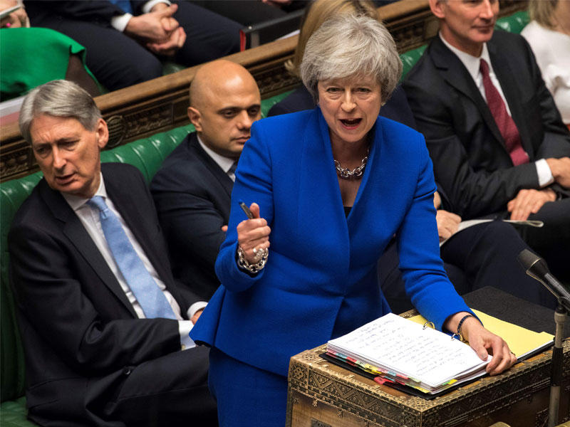 رئيسة الوزراء البريطانية تيريزا ماي