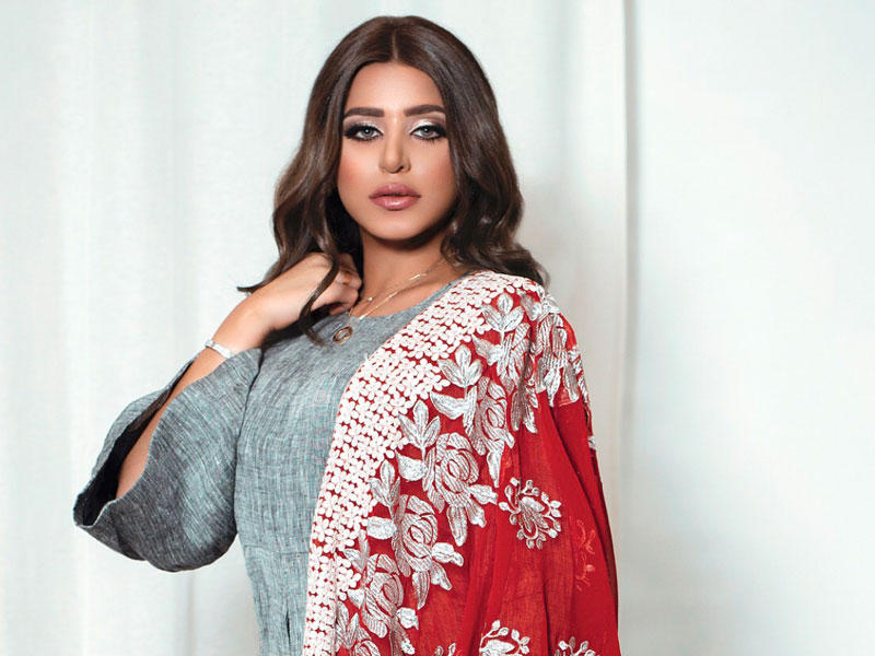 الفنانة صمود