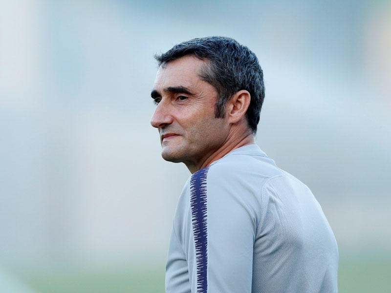 المدير الفني لبرشلونة إرنستو فالفيردي