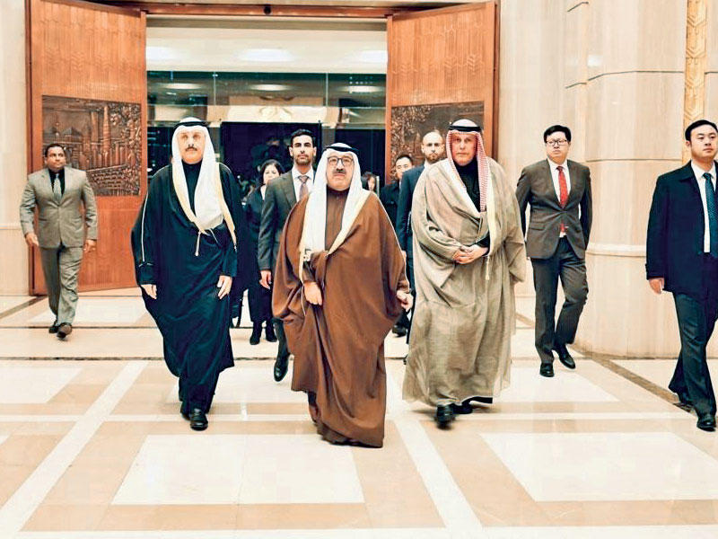 مبعوث الأمير لدى مغادرته الصين أمس