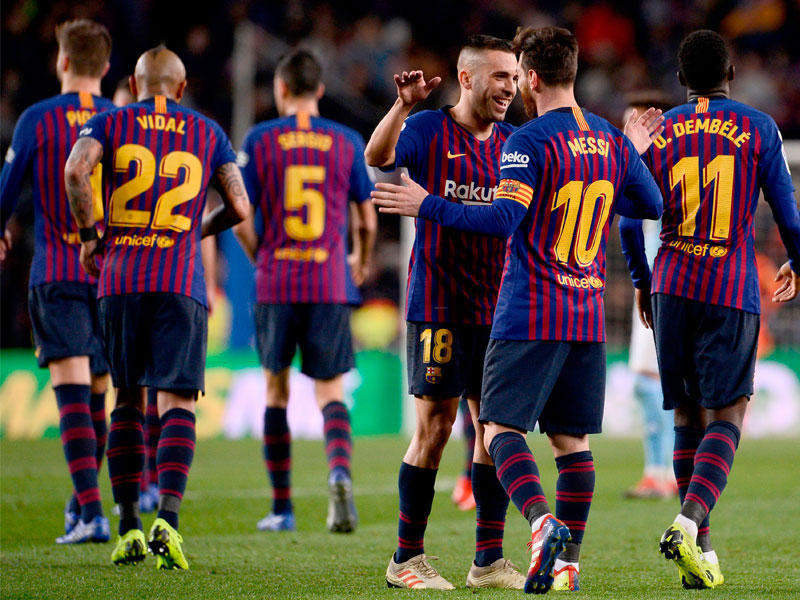 لاعبو برشلونة خلال مباراة سيلتا فيغو الماضية