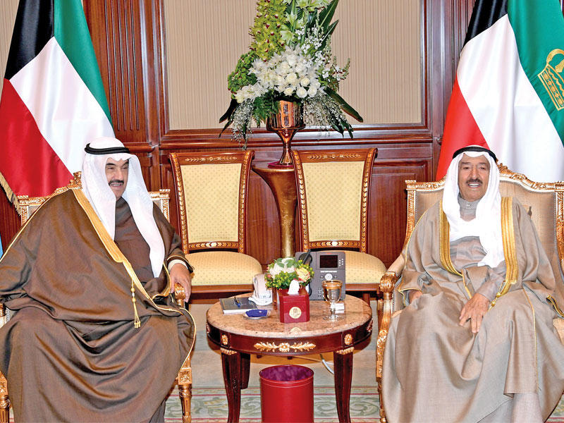 صاحب السمو مستقبلاً ناصر المحمد أمس