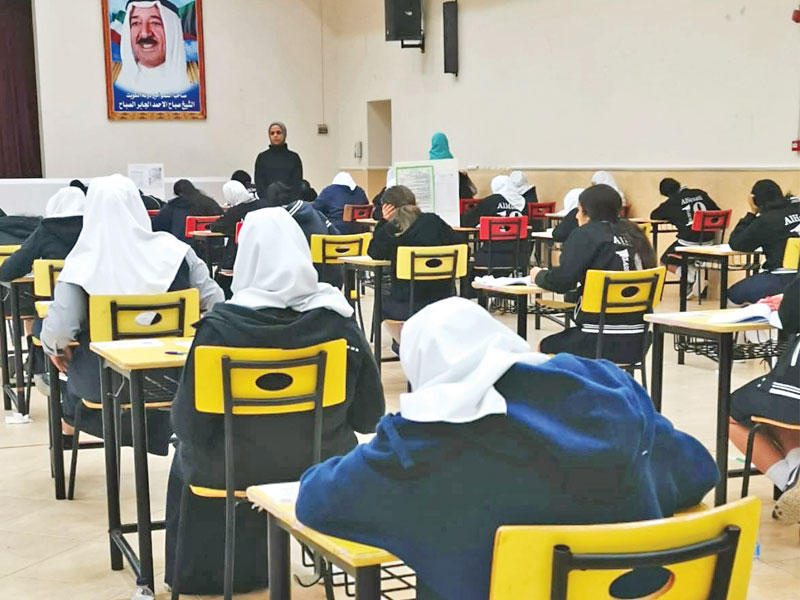 جانب من اختبارات أمس