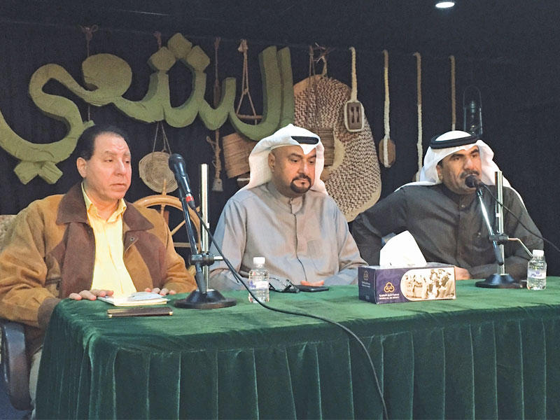 الفليكاوي متوسطاً الشمري وجمعة في الأمسيةn