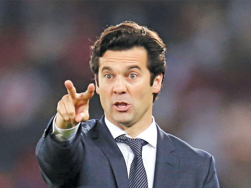 الأرجنتيني سانتياغو سولاري المدير الفني لريال مدريد