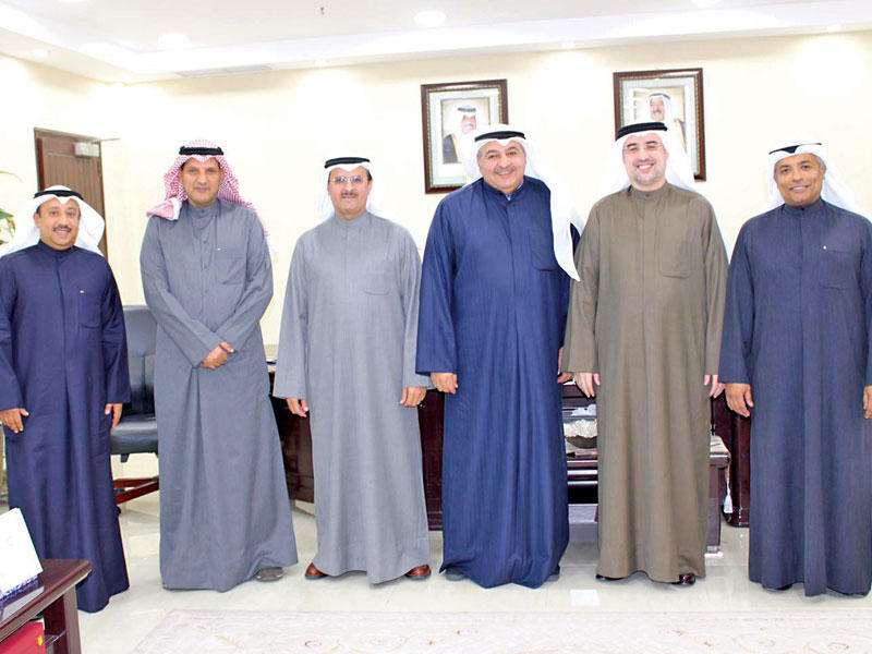 الموسى والرفاعي وقيادات «القوى العاملة»