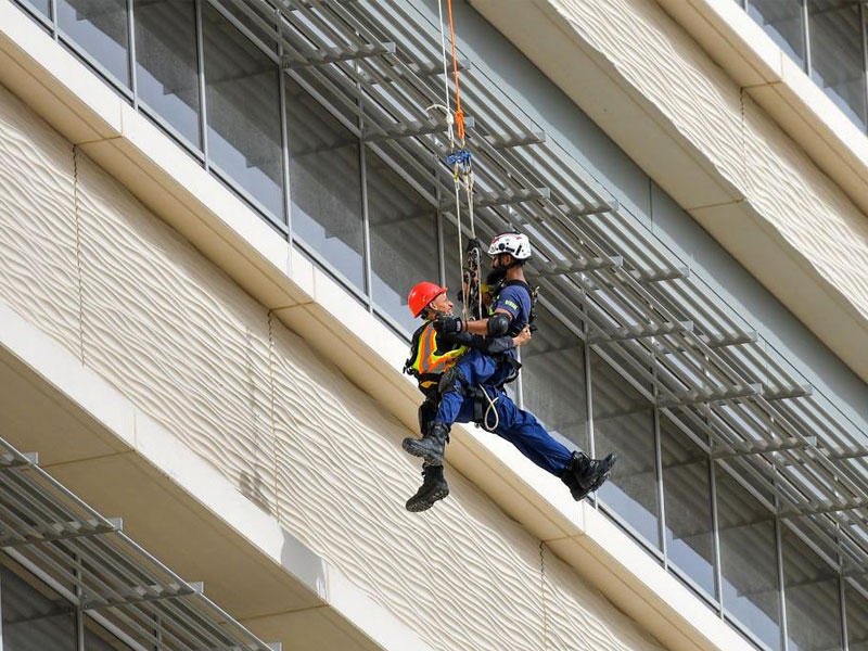 جانب من تمرين الإطفاء