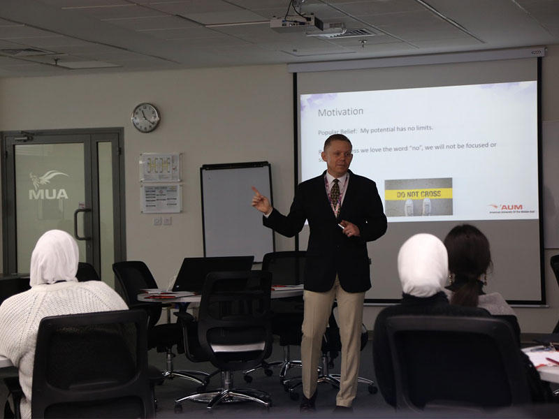 فانديكان خلال الورشة