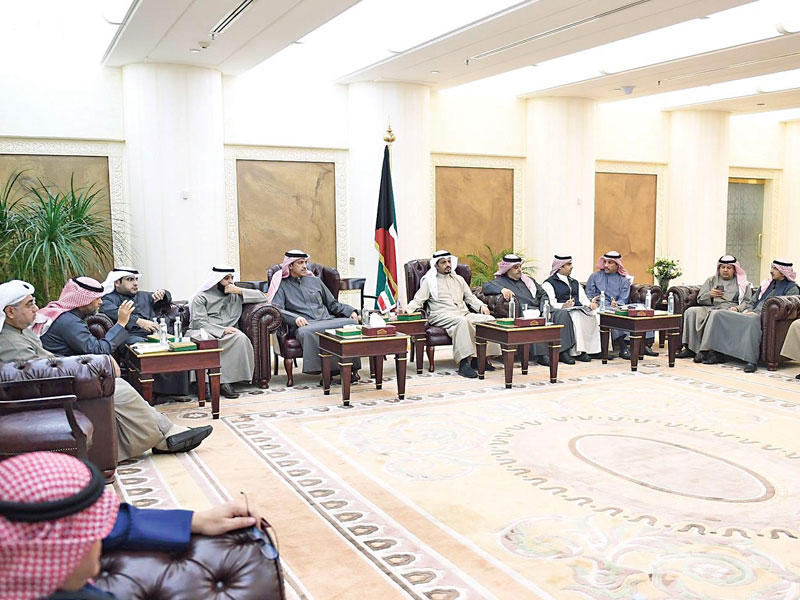 جانب من اجتماع مكتب المجلس واللجان البرلمانية