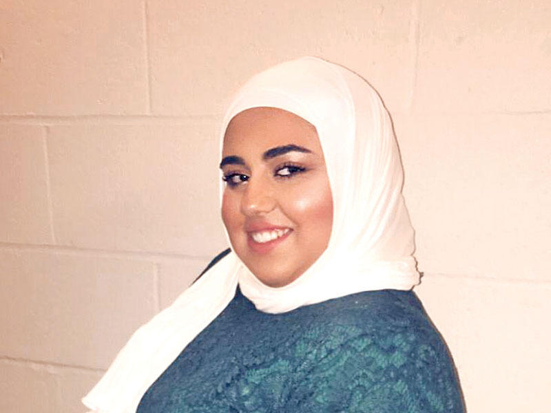 مسؤولة العلاقات العامة في الاتحاد الوطني لطلبة الكويت - فرع الولايات المتحدة الاميركية فاطمة جرمن