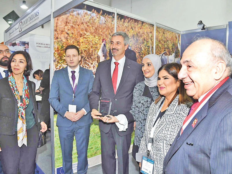 جولة في جناح اتحاد مربي الأبقار الرمادية الهنغارية بمعرض هوريكا