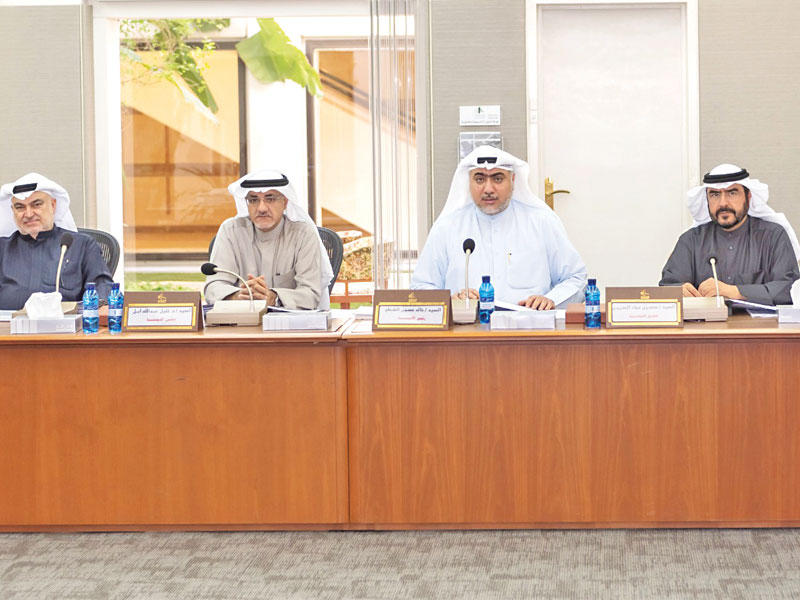 لجنة الشؤون التشريعية والقانونية