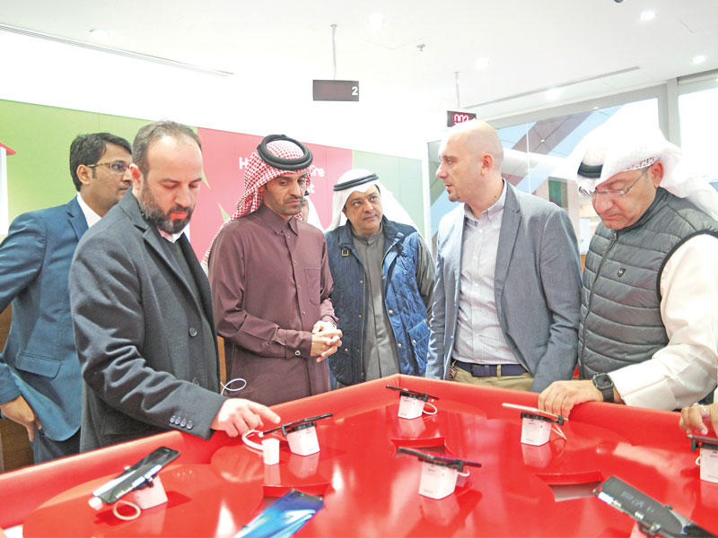 جانب من الجولة