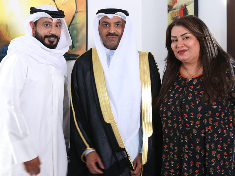 طارق العلي يتوسط منى شداد ومحمد الصيرفي في «واحد مهم»