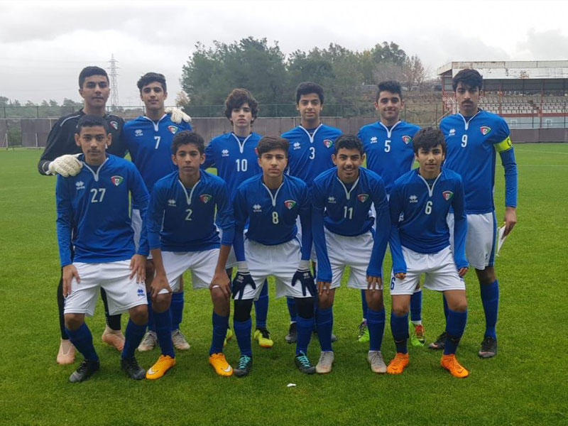 منتخب الناشئين لكرة القدم 