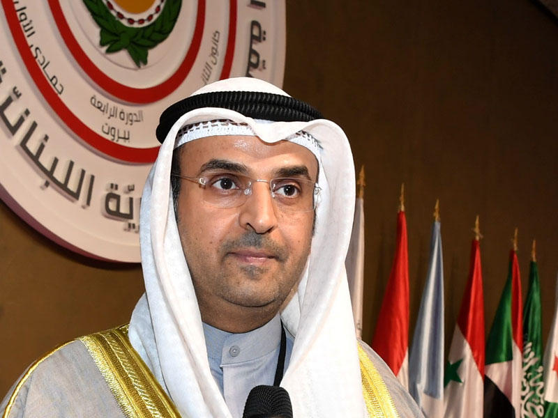  وزير المالية نايف الحجرف