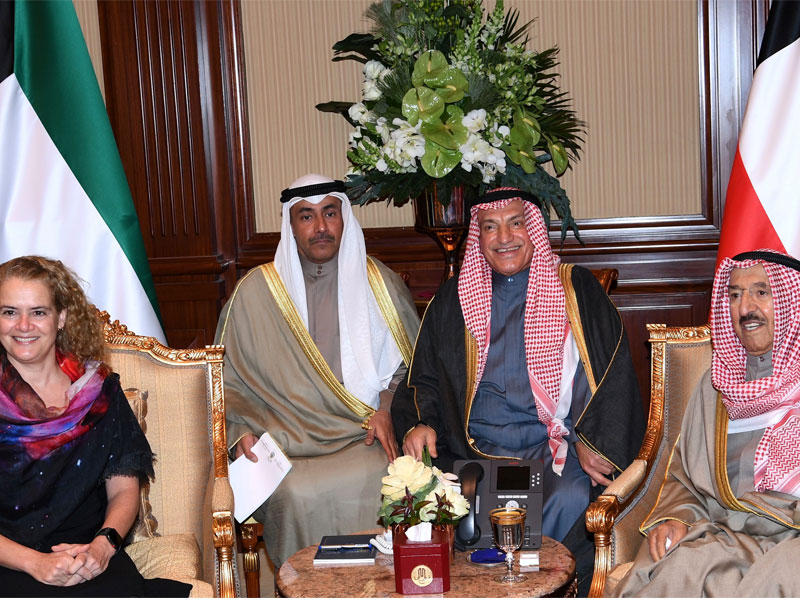 الأمير مستقبلاً جولي باييت 