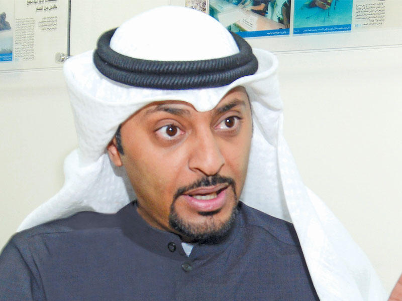 رئيس نقابة العاملين في المؤسسة عبدالرحمن الغانم