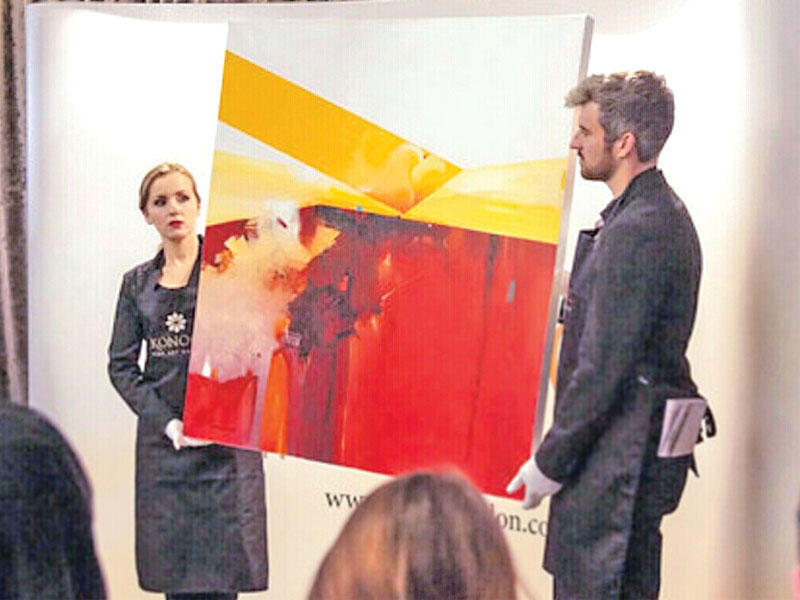 من الأعمال المعروضة 