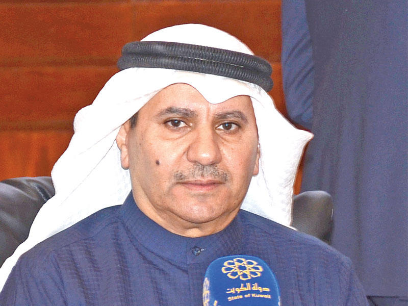 عثمان العيسى متحدثاً في مؤتمر هيئة أسواق المال