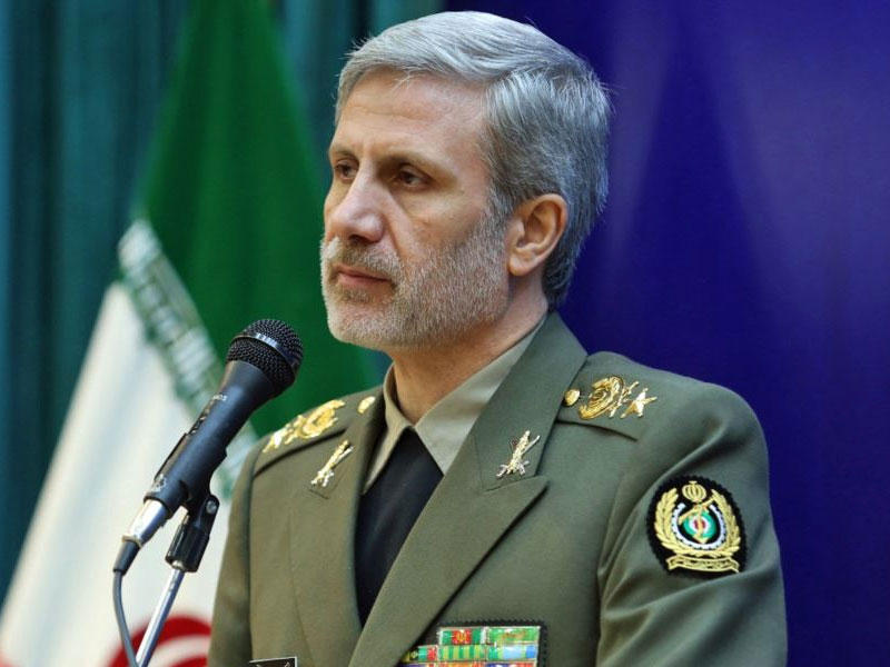 وزير الدفاع الإيراني العميد أمير حاتمي