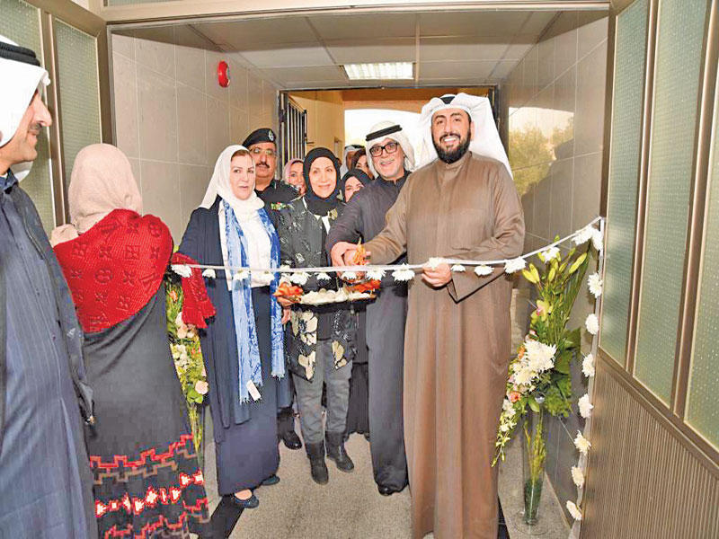 باسل الصباح مفتتحاً مركز الرميثية