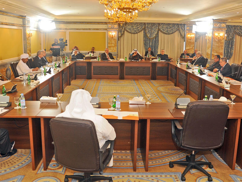 اجتماع سابق لمجلس العلاقات العربية والدولية