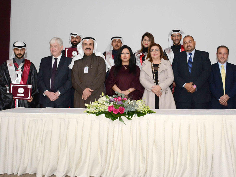 موظفو «برقان» خلال الاحتفال