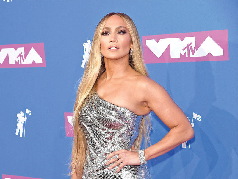 جنيفر لوبيز