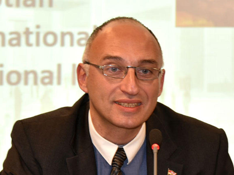  المدير العام لشؤون الآثار والترميم بالمتحف طارق توفيق