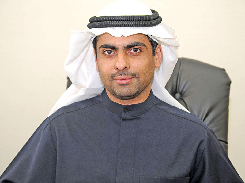 النائب رياض العدساني