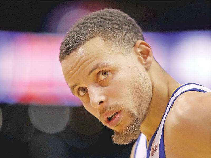 كوري نجم ووريرز