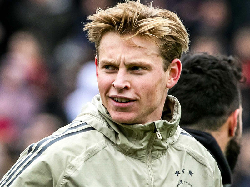 اللاعب فرينكي دي يونغ