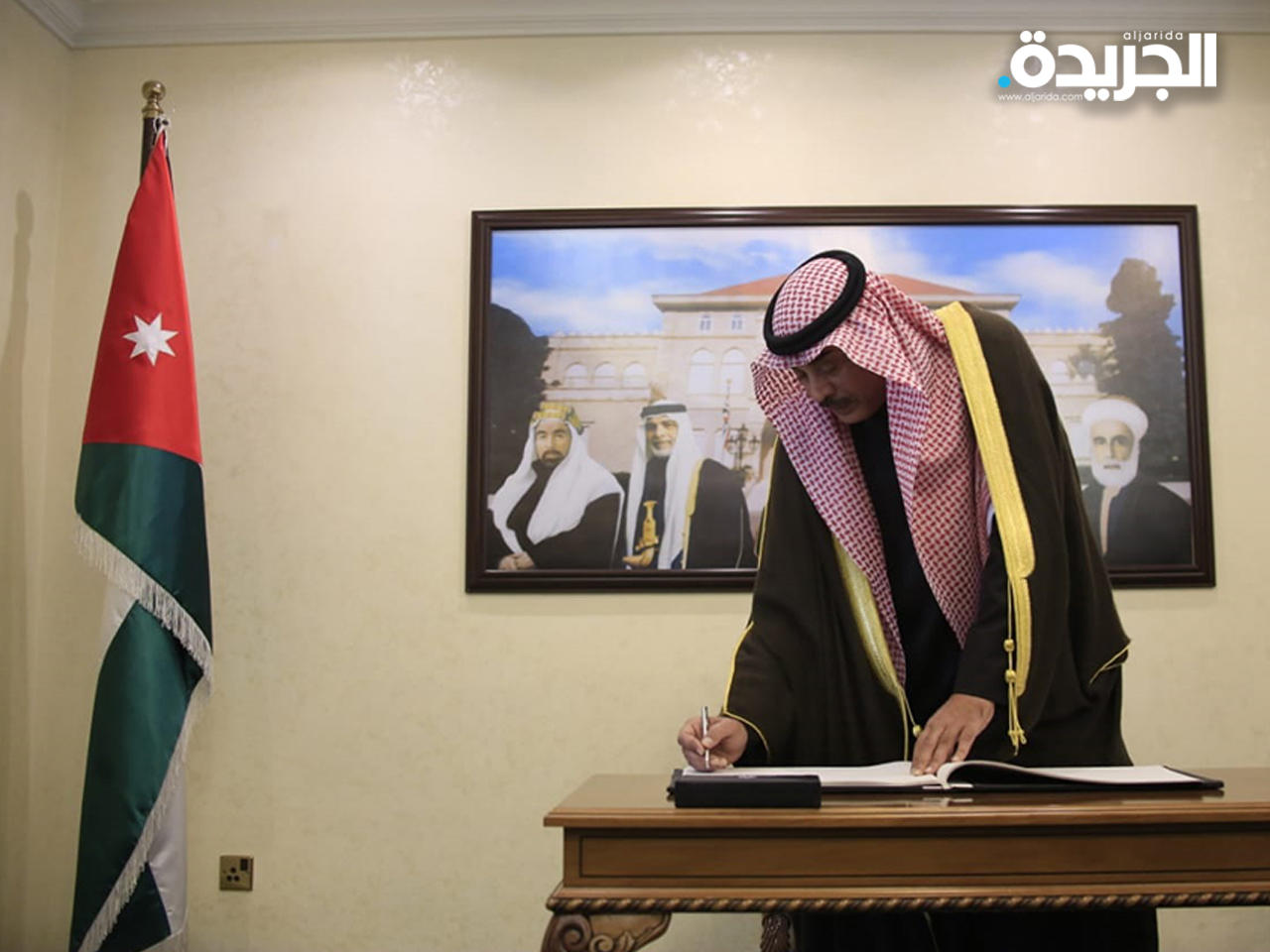 الخالد يوقع على محضر اجتماعات اللجنة العليا الكويتية الأردنية المشتركة