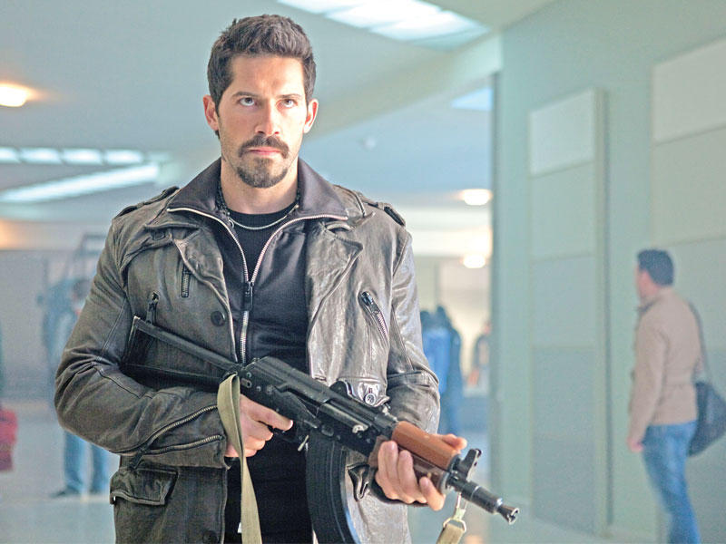 الروسي سكوت أدكنز