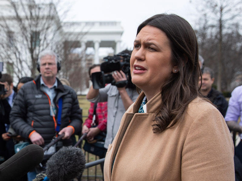  الناطقة باسم البيت الأبيض سارة ساندرز