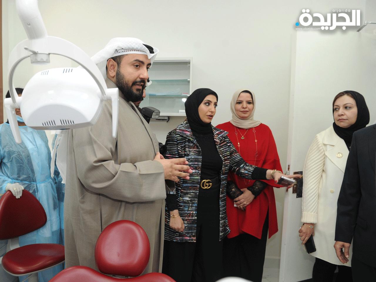  الوزير يتفقد عيادة الاسنان في مركز شمال الصليبيخات الصحي 